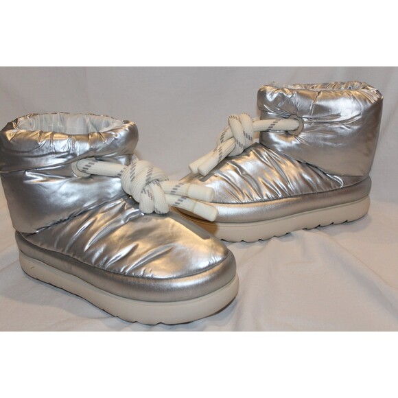 NIB Women's UGG Classic Maxi Puffer Tie Short Waterproof Boots Silver US 7 EU 38 - Picture 3 of 7